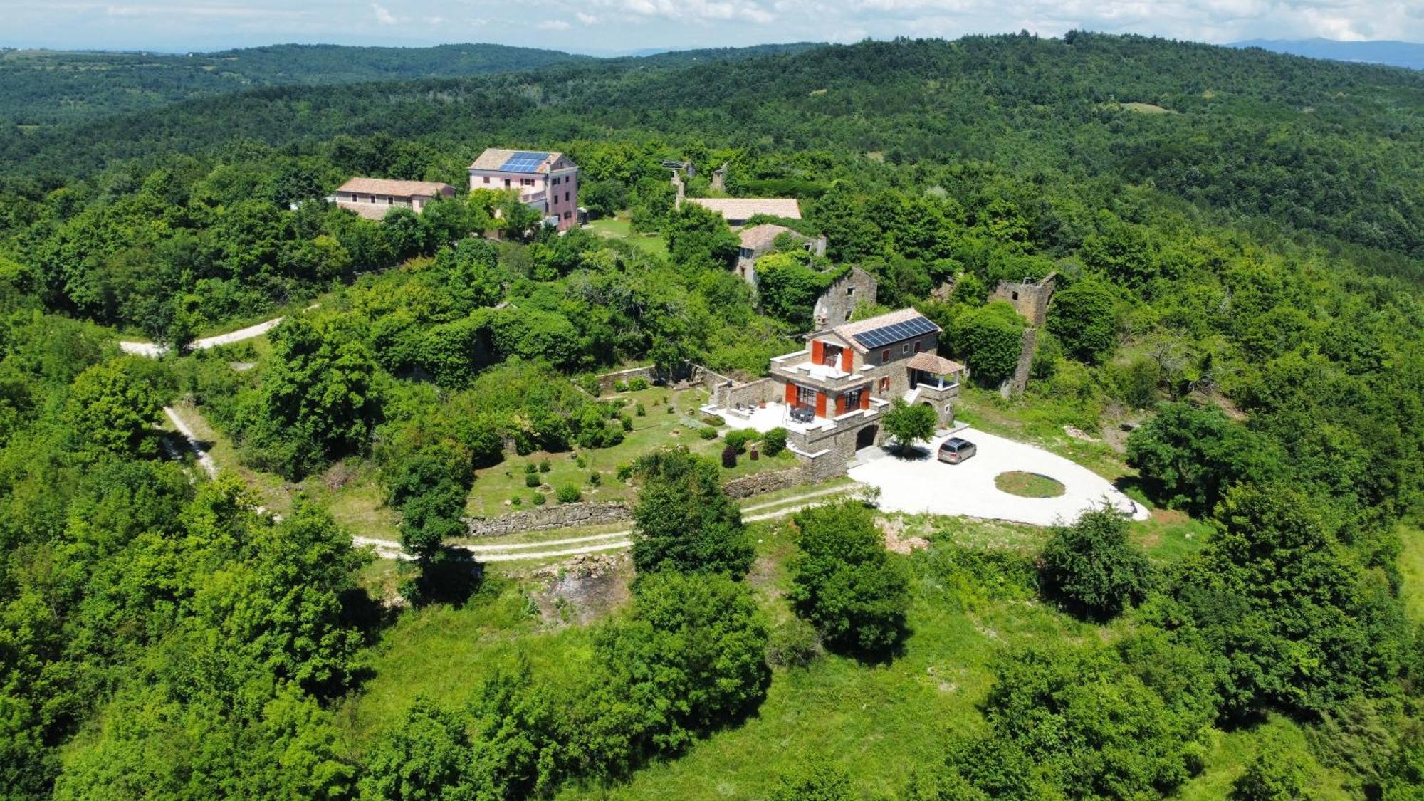 Villa Casa Del Conte - Peaceful Hideaway In North Istria Grožnjan Exterior foto
